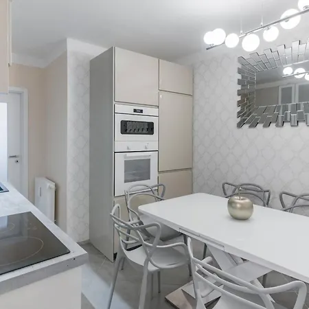 Apartment Pastel Art Deco 3bdr Ruterra *