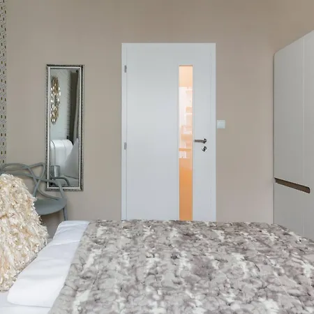 Appartamento Pastel Art Deco 3bdr Ruterra Praga