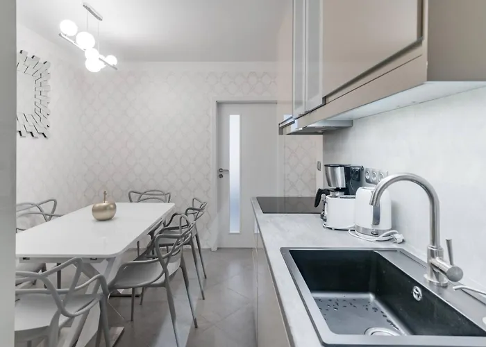 Pastel Art Deco 3bdr Ruterra شقة *